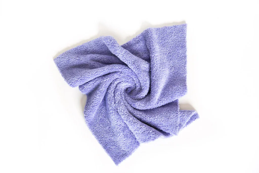 DMI Guitar Labs Rabbit Fur Edgeless Microfleece / Microfiber Cleaning Cloth
